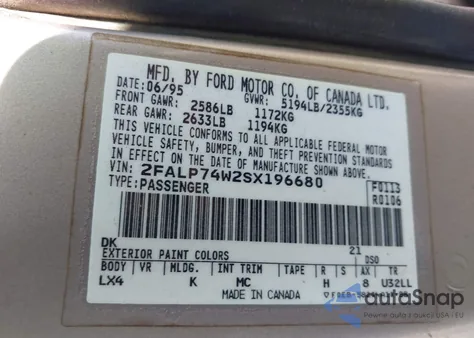 1995 Ford Crown Victoria Lx z USA, uszkodzony, nr VIN 2FALP74W2SX196680